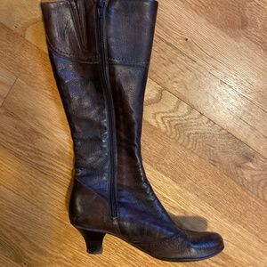 La Canadienne boots